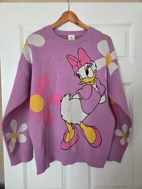 Disney Daisy Duck Knit Sweater Floral Daisy Flower Purple Women Size M Medium